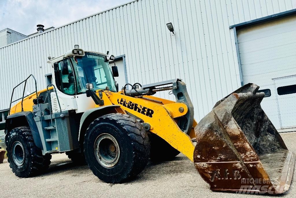 Liebherr L 566 ホイールローダー・タイヤショベル