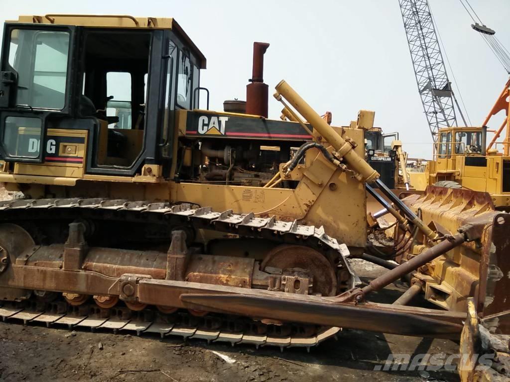 CAT D 6 G ブルドーザー