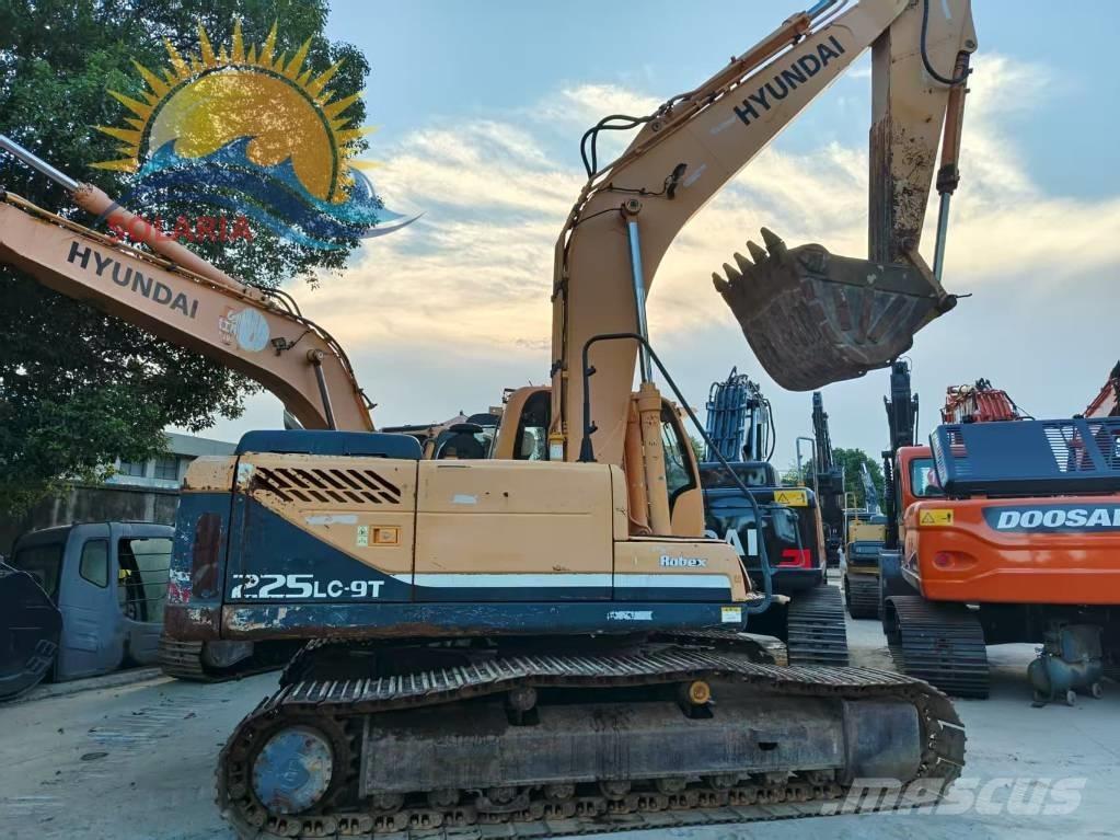 Hyundai R225LC-9T 大型油圧ショベル12t以上（パワーショベル・ユンボ）