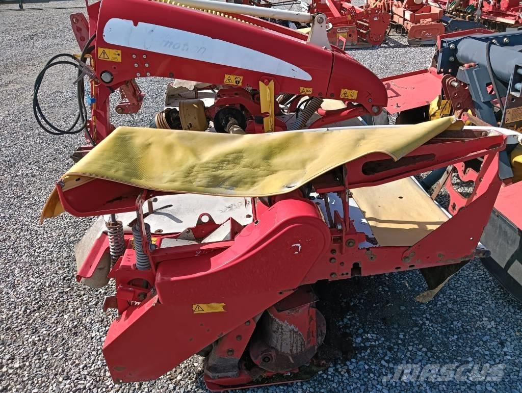 Pöttinger NOVACT X8 モアーコンディショナー