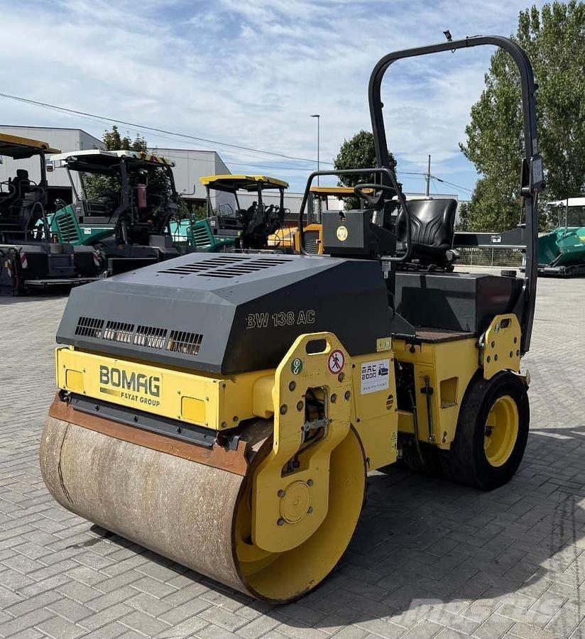 Bomag BW 138 AC コンバインドローラ