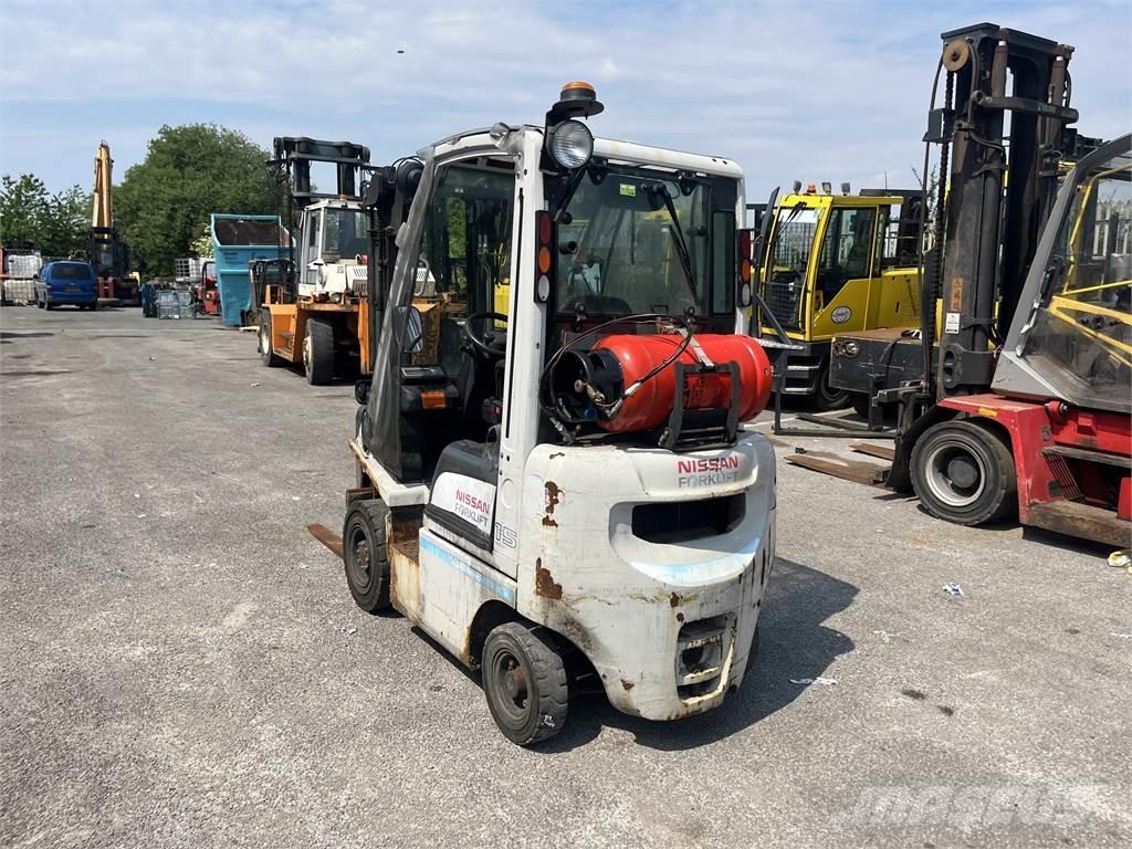Nissan P1D1A15LQ LPGフォークリフト