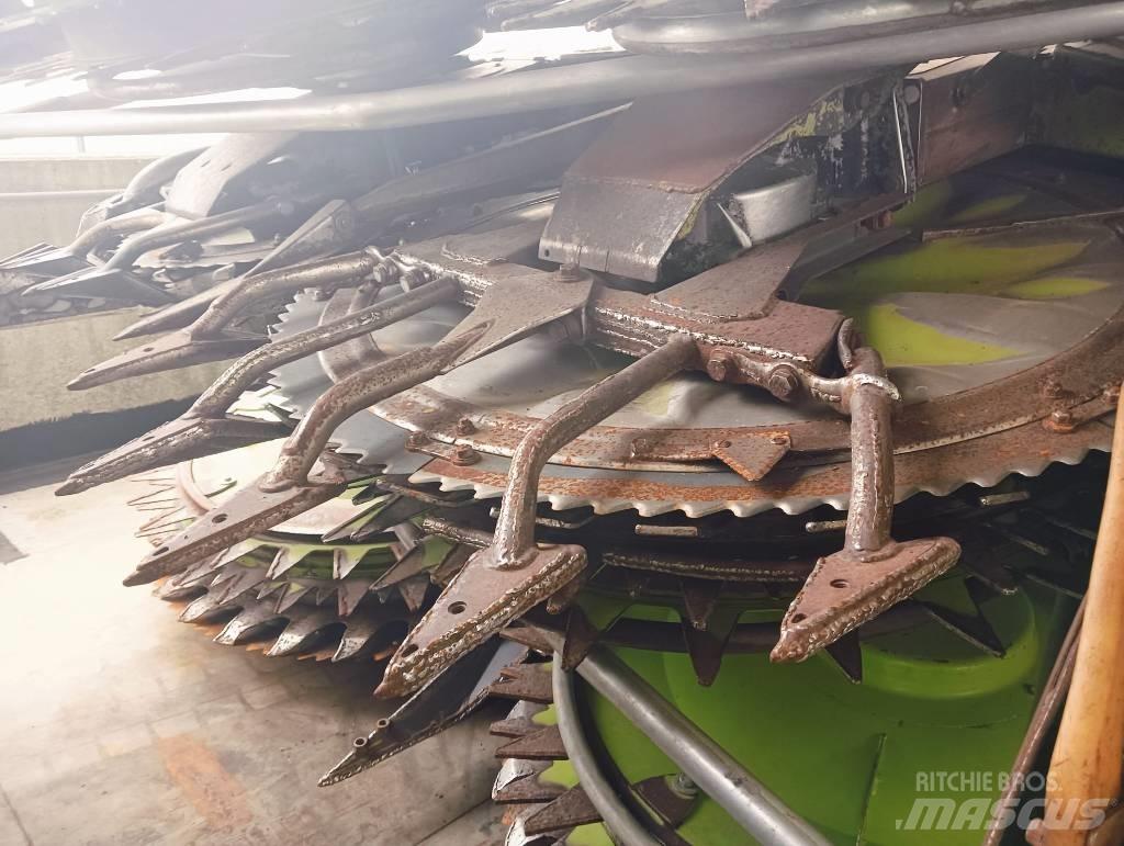 CLAAS Orbis 750 牧草機械用アクセサリー

