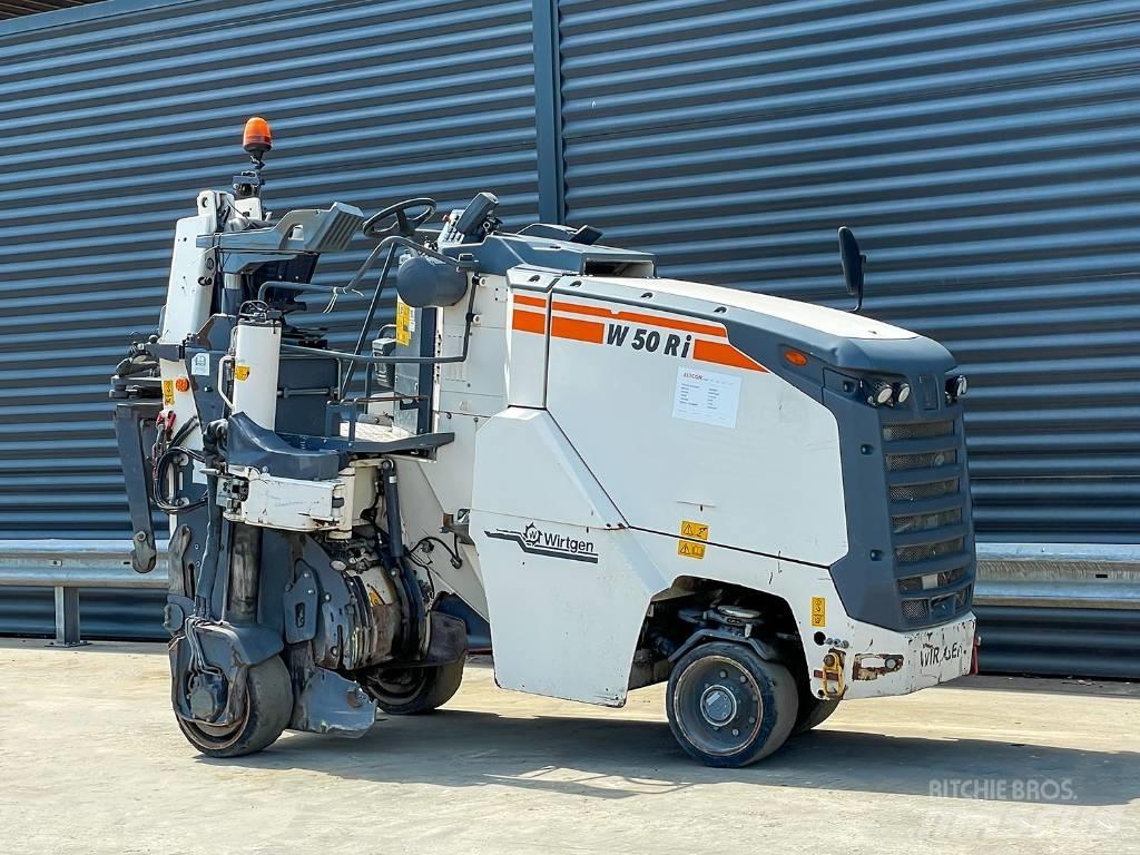 Wirtgen W 50 RI アスファルトコールドミリングマシーン