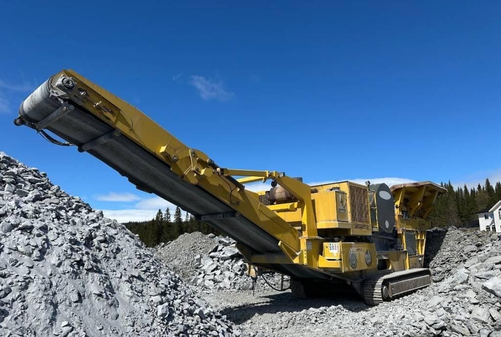 Keestrack B6 自走式クラッシャー