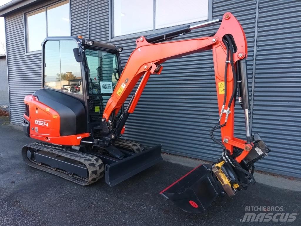 Kubota KX 027-4 ミニ油圧ショベル 7t以下（ミニユンボ・ミニディガー）