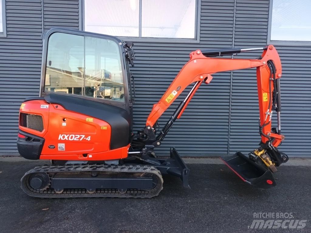 Kubota KX 027-4 ミニ油圧ショベル 7t以下（ミニユンボ・ミニディガー）