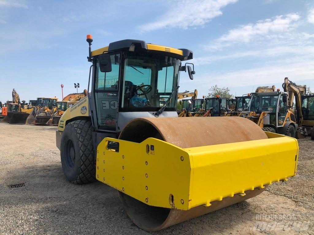 Atlas Copco CA3500 D 振動ローラ