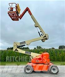 JLG E 450 AJ ブームリフト　屈伸型
