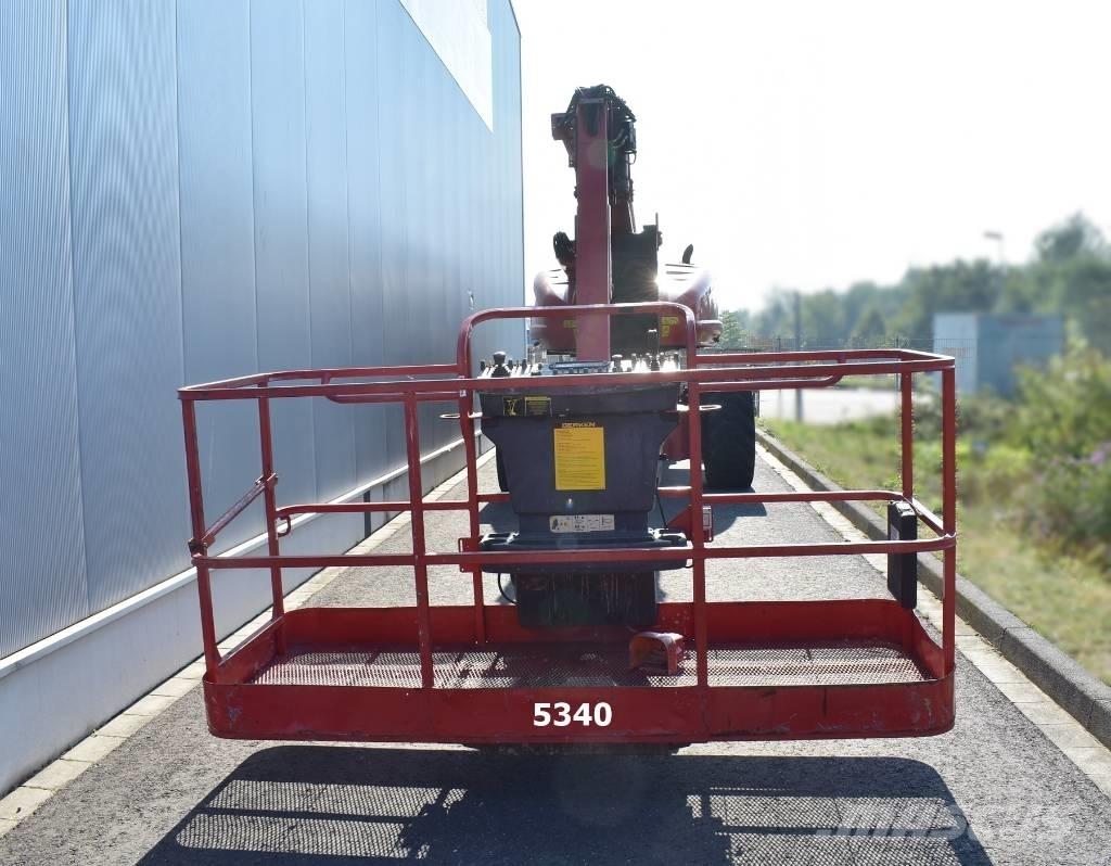 JLG 1250 AJP ブームリフト　屈伸型
