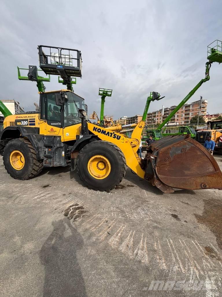 Komatsu WA 320-8 ホイールローダー・タイヤショベル
