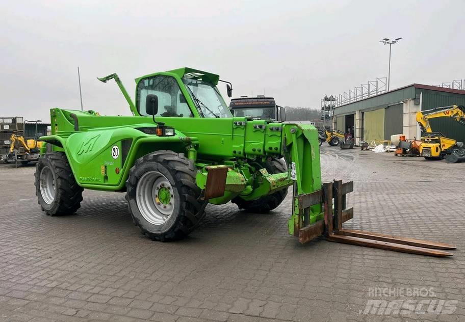 Merlo P 40.17 テレスコーピックハンドラー
