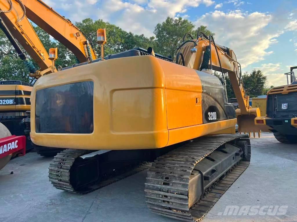 CAT 320 D 大型油圧ショベル12t以上（パワーショベル・ユンボ）