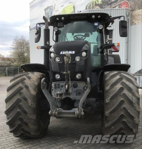 CLAAS AXION 830 トラクター