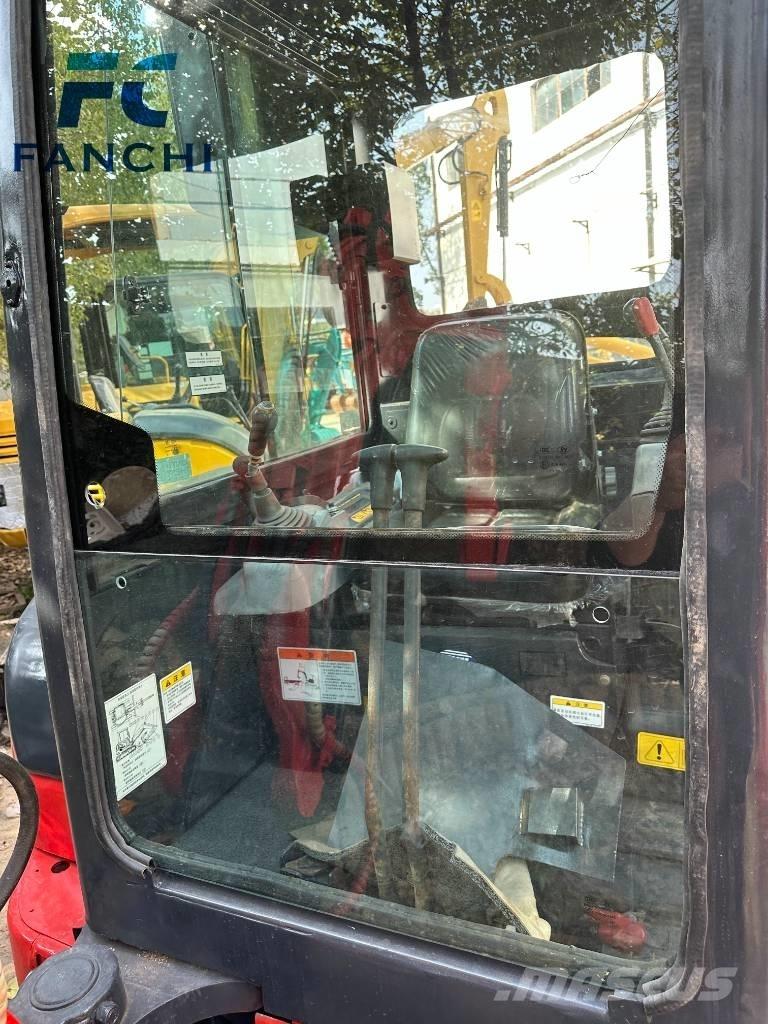 Kubota u35 大型油圧ショベル12t以上（パワーショベル・ユンボ）