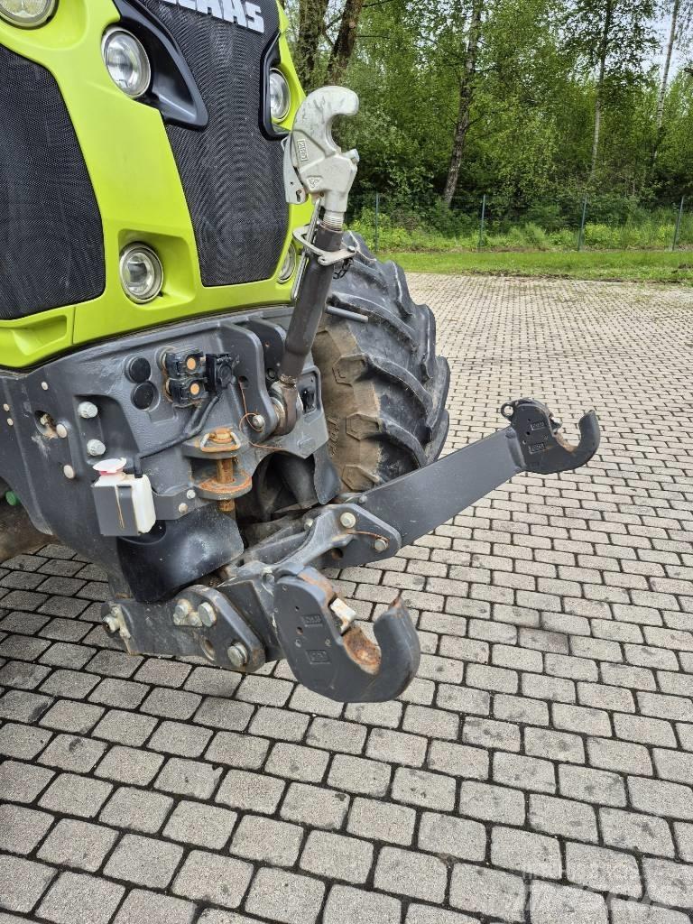CLAAS Axion 850 トラクター