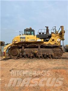 Komatsu D 575 A-3 ブルドーザー