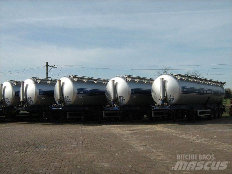 Van Hool 3G2001 セミトレーラータンカー