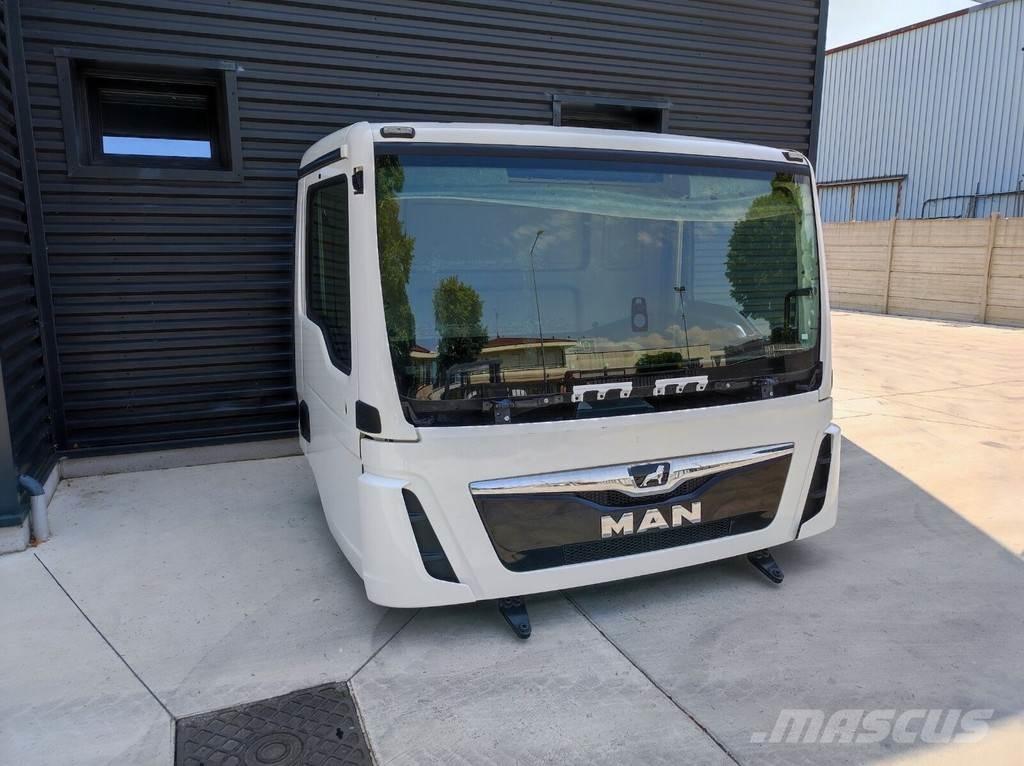 MAN TGL TGM キャビン及び内装