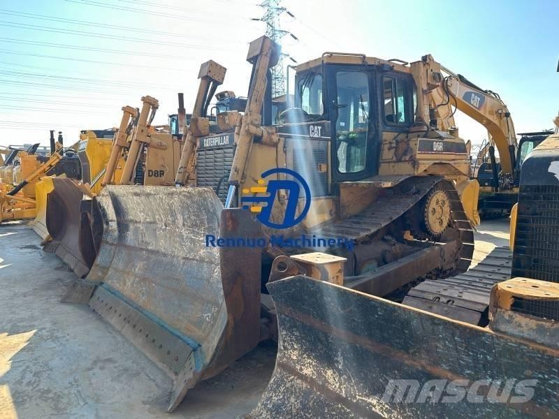 CAT D 6 R ブルドーザー