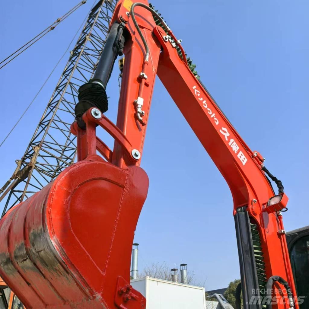 Kubota U 50 ミニ油圧ショベル 7t以下（ミニユンボ・ミニディガー）