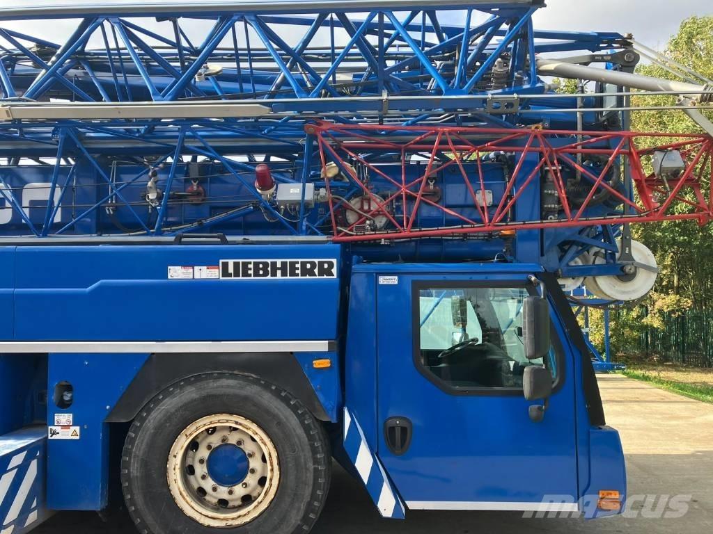 Liebherr MK 140 Plus オールテレーンクレーン