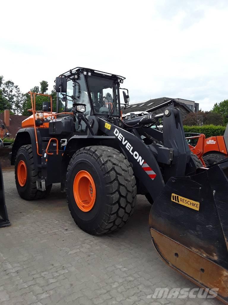 Doosan DL 420-7 ホイールローダー・タイヤショベル