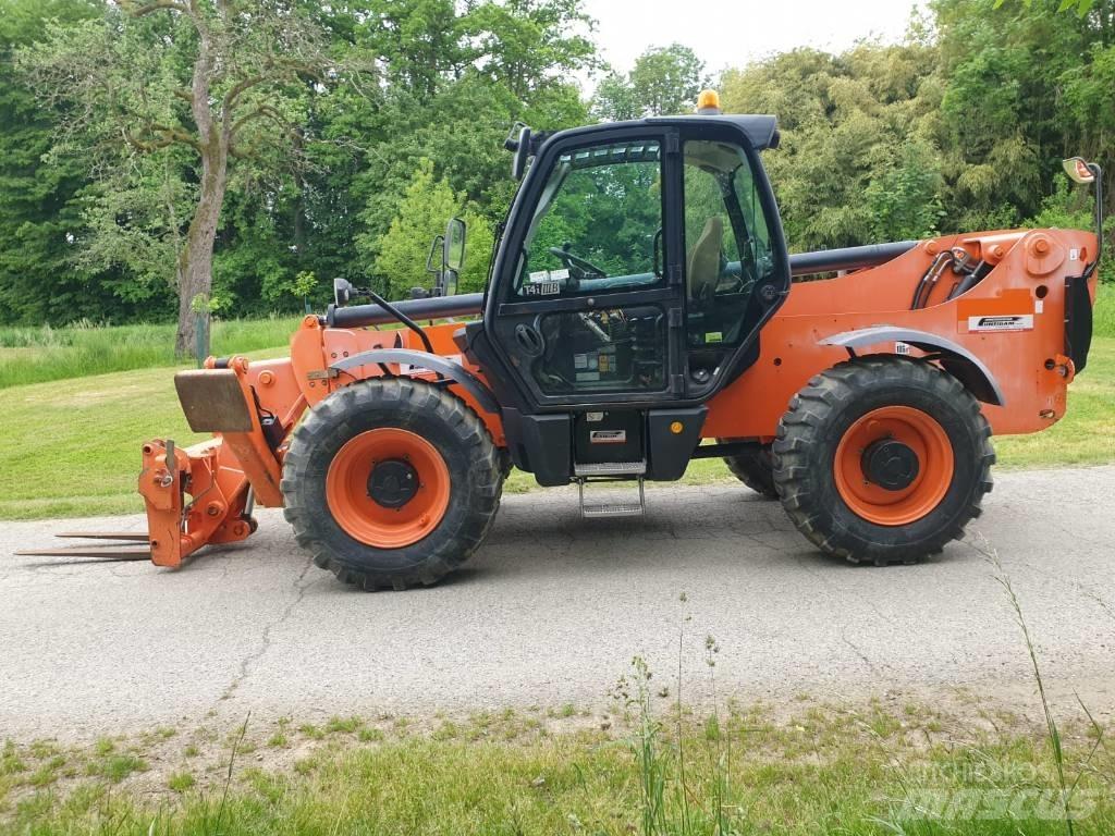JCB 540-140 テレスコーピックハンドラー