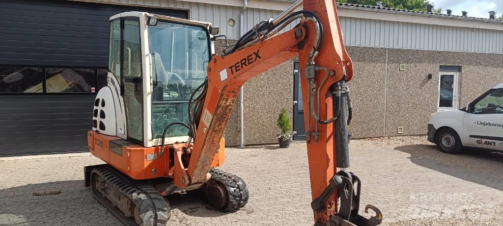 Terex TC 29 ミニ油圧ショベル 7t以下（ミニユンボ・ミニディガー）