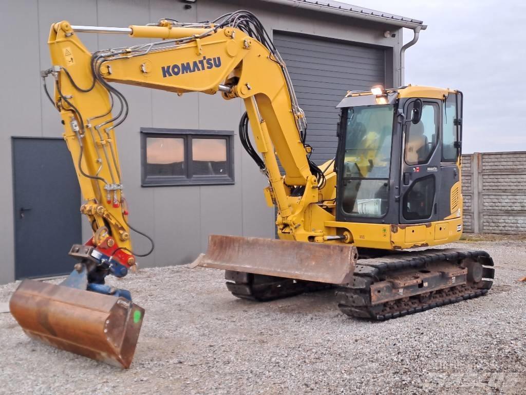 Komatsu PC 88 MR トレンチャー