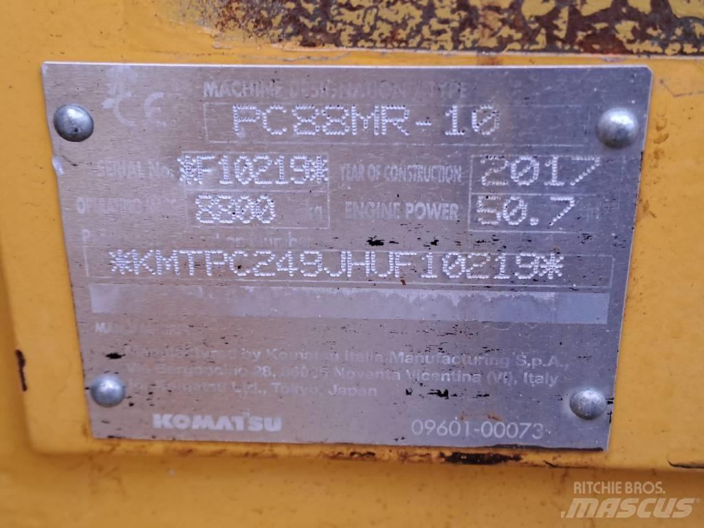 Komatsu PC 88 MR トレンチャー