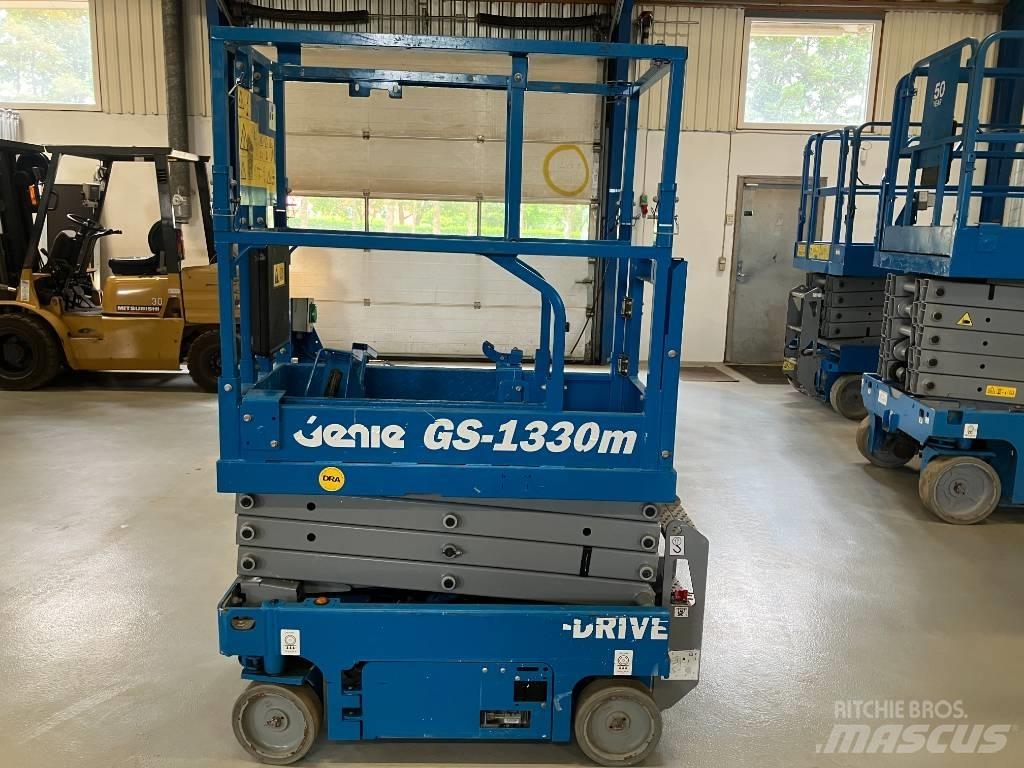 Genie GS 1330 シザースリフト