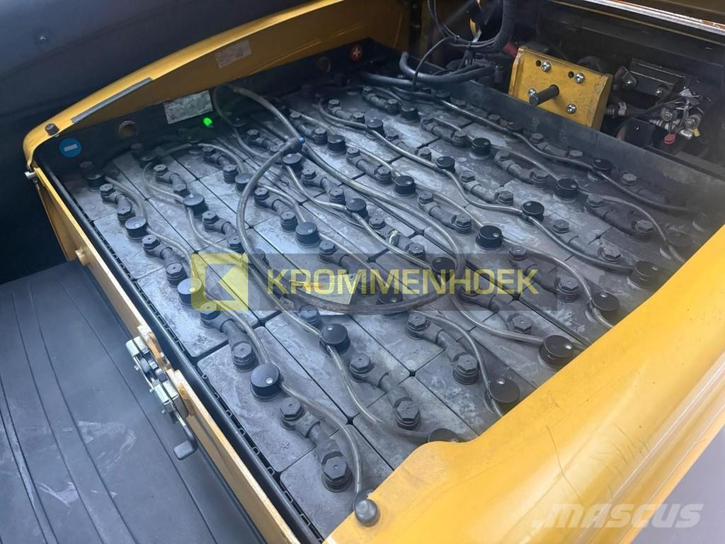 Yale ERP 30 VL バッテリーフォークリフト