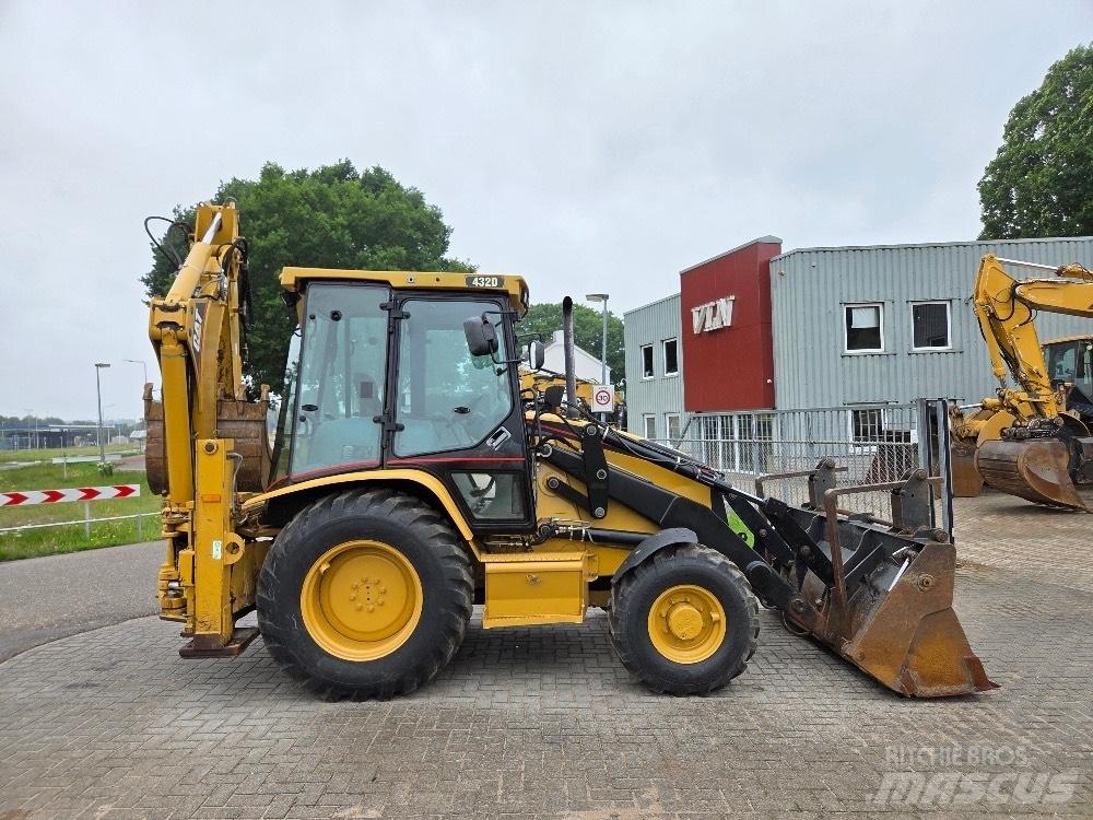 CAT 432D バックホーローダー
