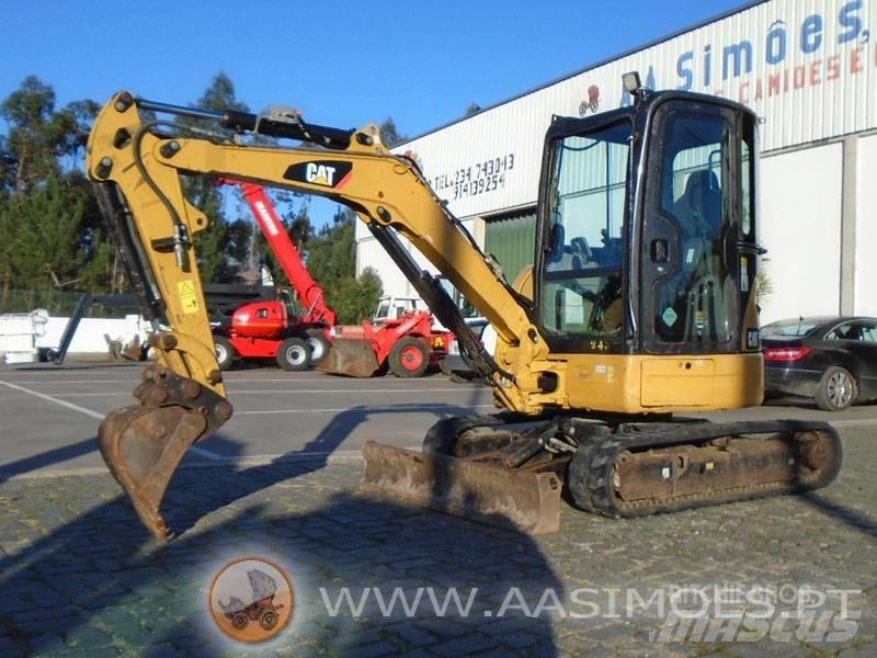 CAT 303.5 E CR ミニ油圧ショベル 7t以下（ミニユンボ・ミニディガー）