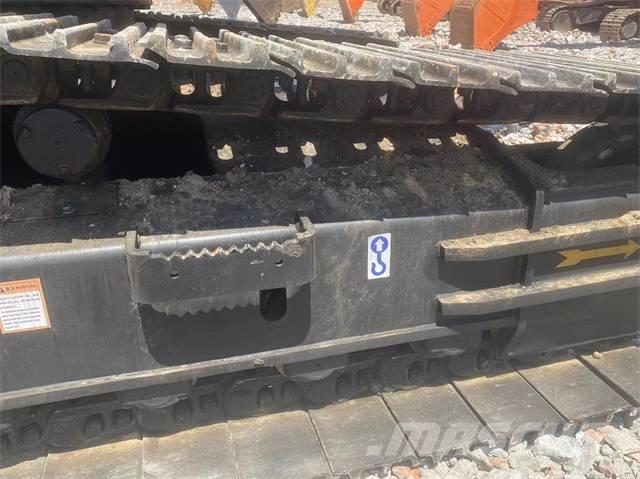 Sany SY215C 大型油圧ショベル12t以上（パワーショベル・ユンボ）