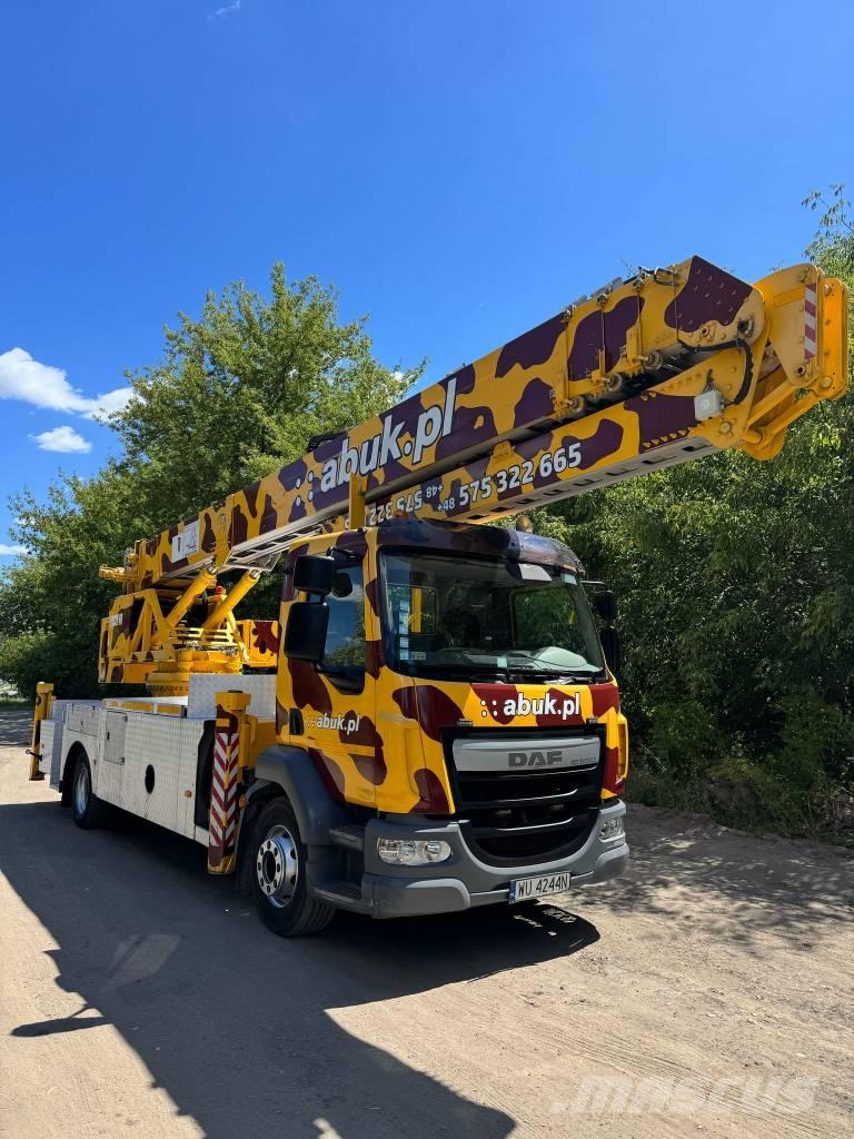 Klaas K35-40 オールテレーンクレーン