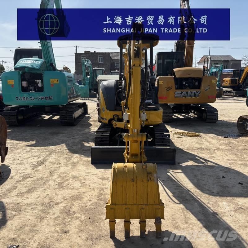 Komatsu PC 30 MR ミニ油圧ショベル 7t以下（ミニユンボ・ミニディガー）