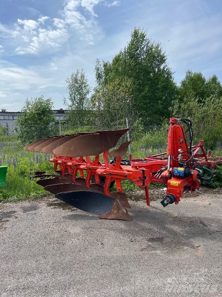 Kuhn Vari-Master 123 リバーシブルプラウ