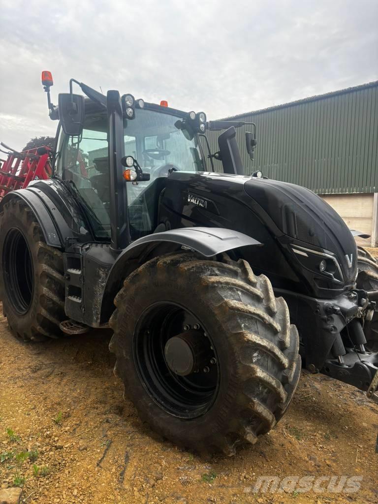 Valtra T 254 V トラクター