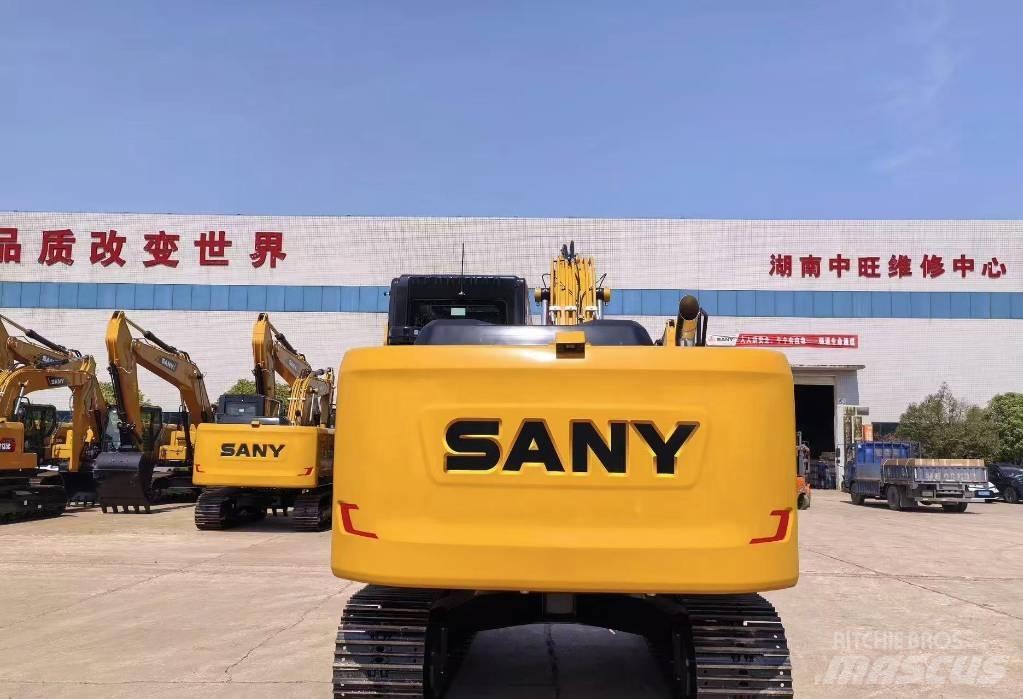 Sany SY 135 大型油圧ショベル12t以上（パワーショベル・ユンボ）