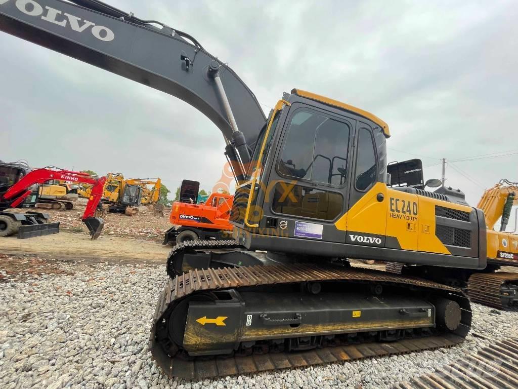 Volvo EC 240 B 大型油圧ショベル12t以上（パワーショベル・ユンボ）