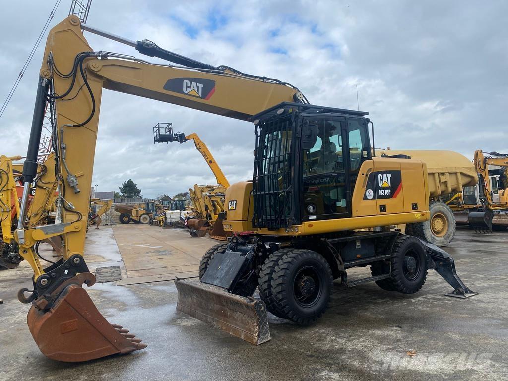 CAT M316F NVT ホイール式油圧ショベル（パワーショベル・ユンボ・バックホー）