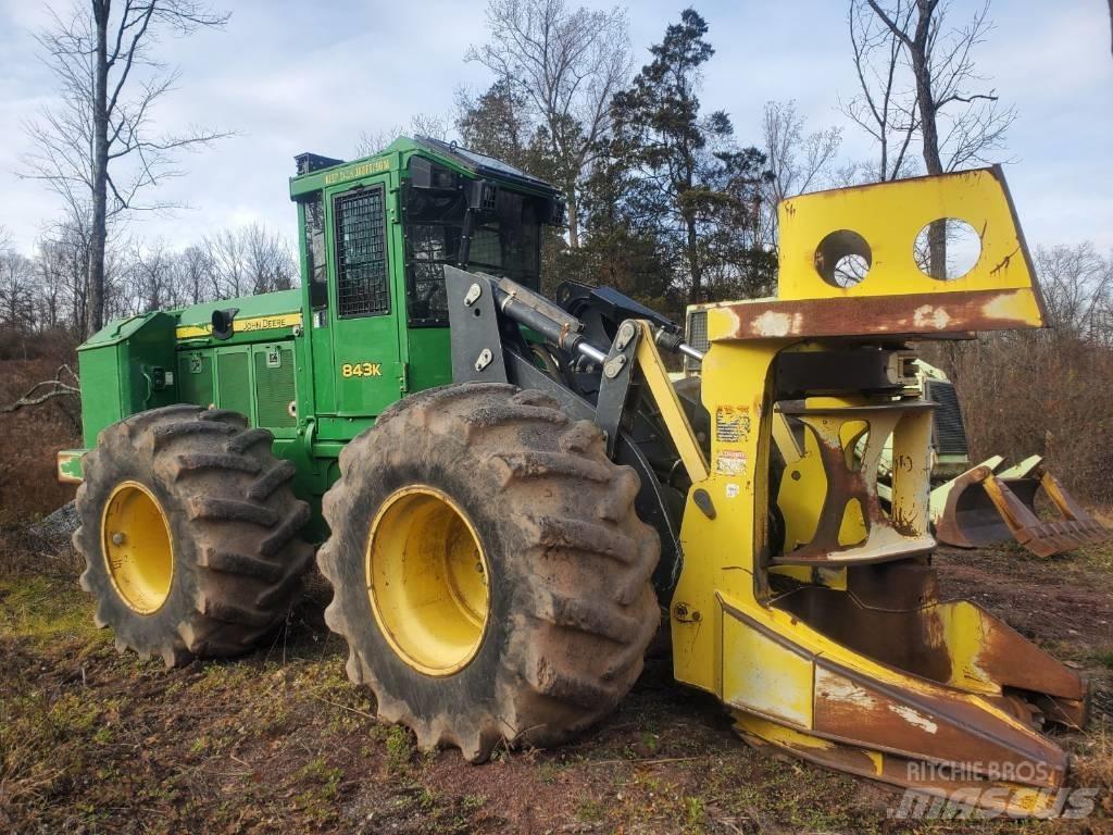 John Deere 843 K フェラーバンチャー