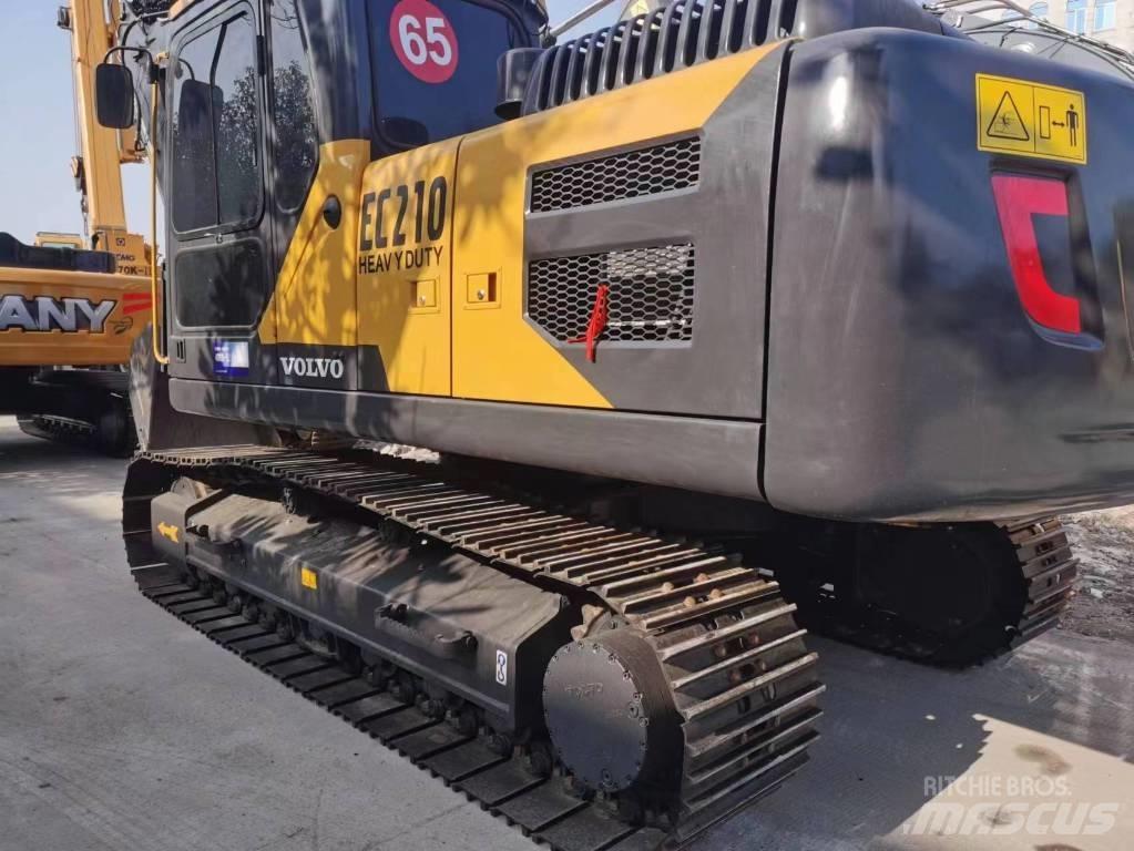 Volvo EC 210 B LC 大型油圧ショベル12t以上（パワーショベル・ユンボ）