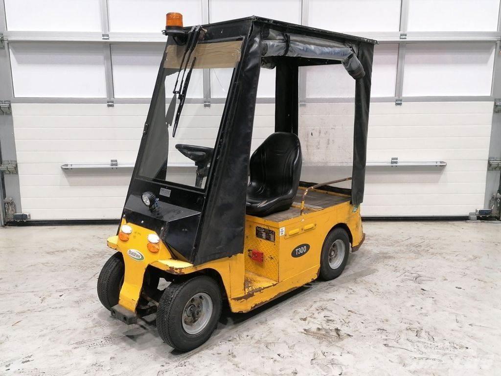 Bradshaw T300 中古トラクターヘッド | トレーラーヘッド
