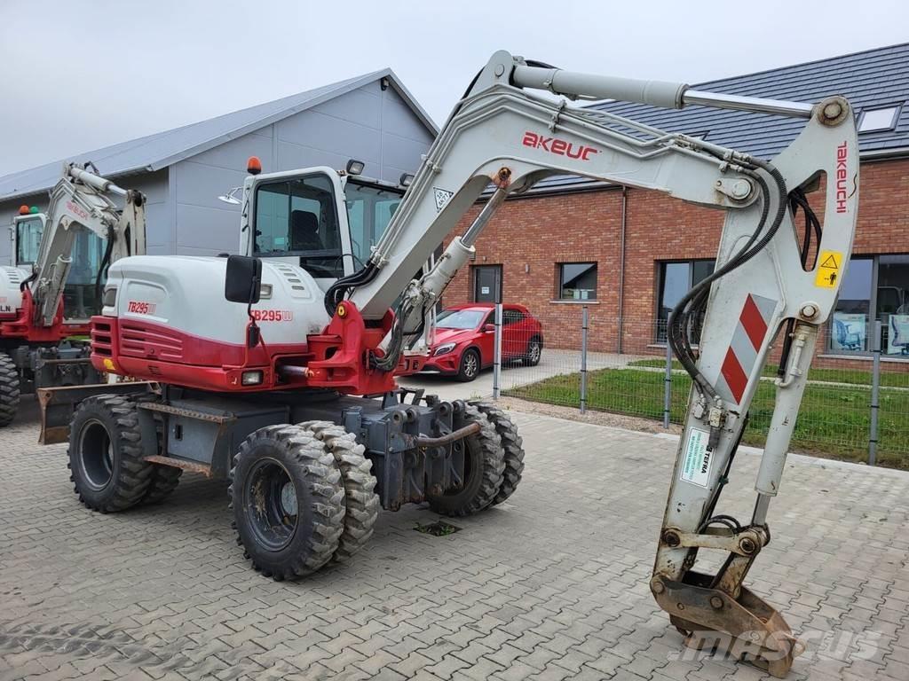 Takeuchi TB295W 中型油圧ショベル 7ｔ-12ｔ（ユンボ・パワーショベル・バックホー）