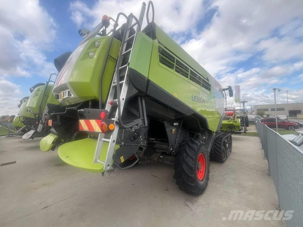 CLAAS Lexion 760 TT コンバイン