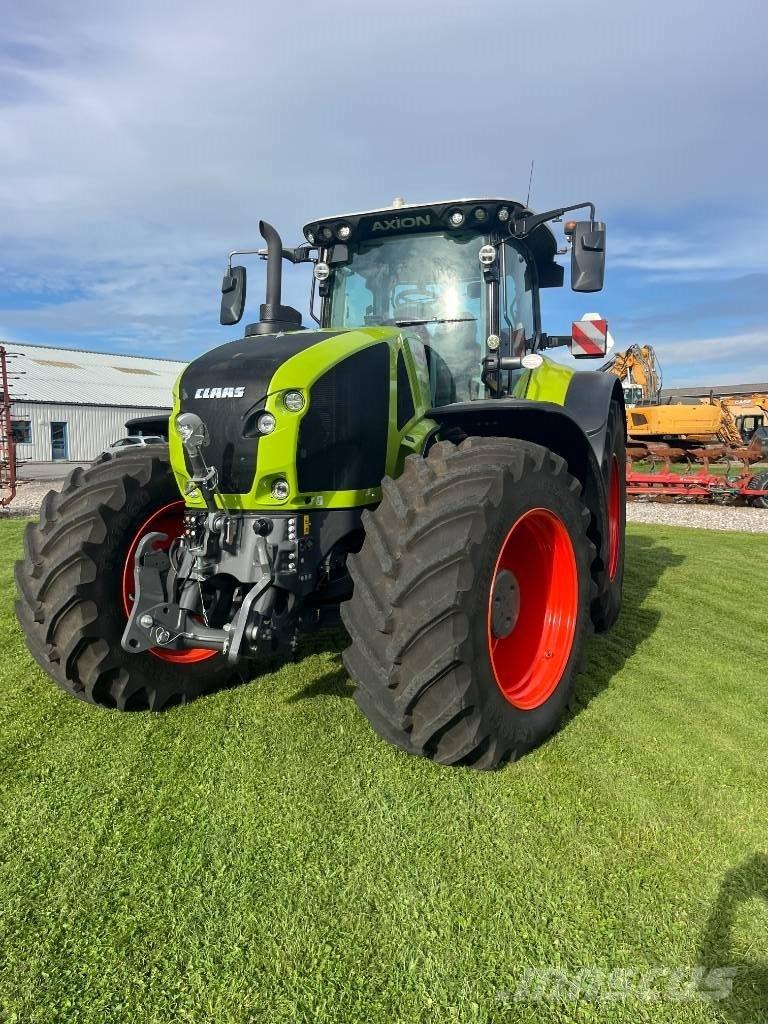 CLAAS Axion 960 トラクター
