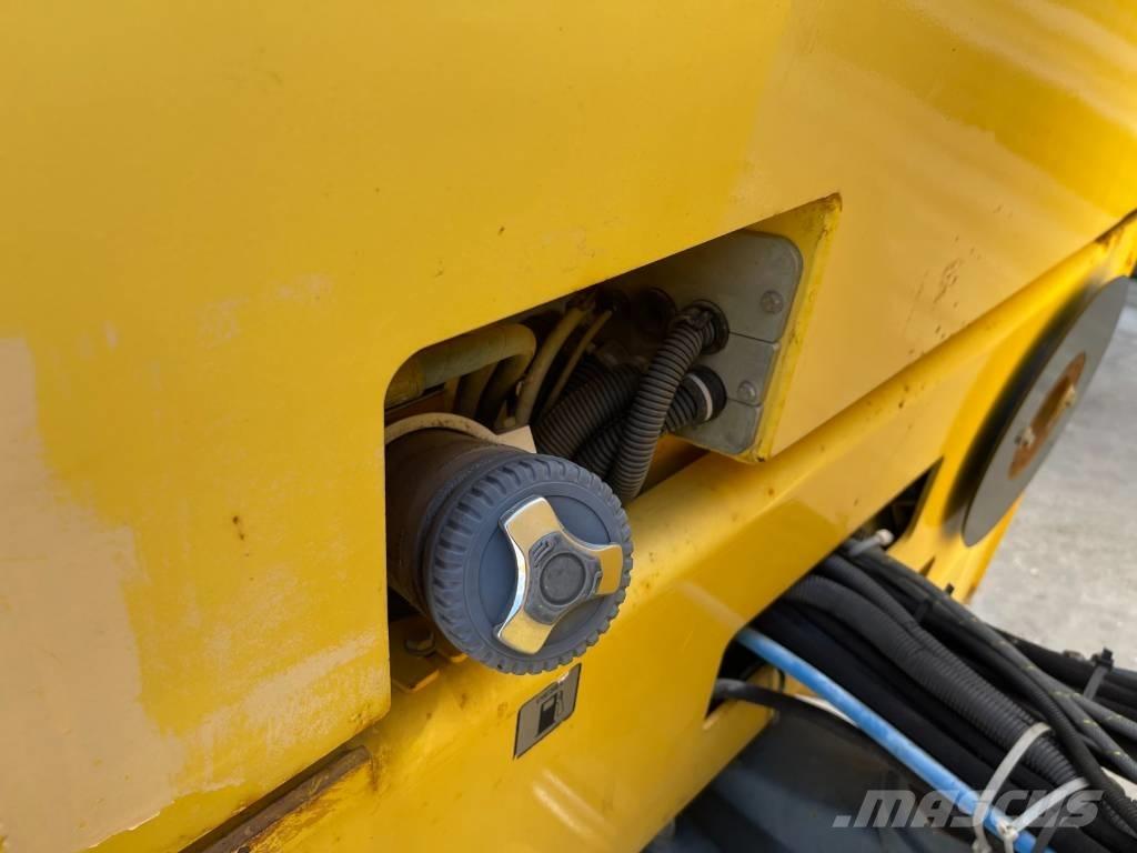 Bomag BW 151 AD-2 タンデムローラ